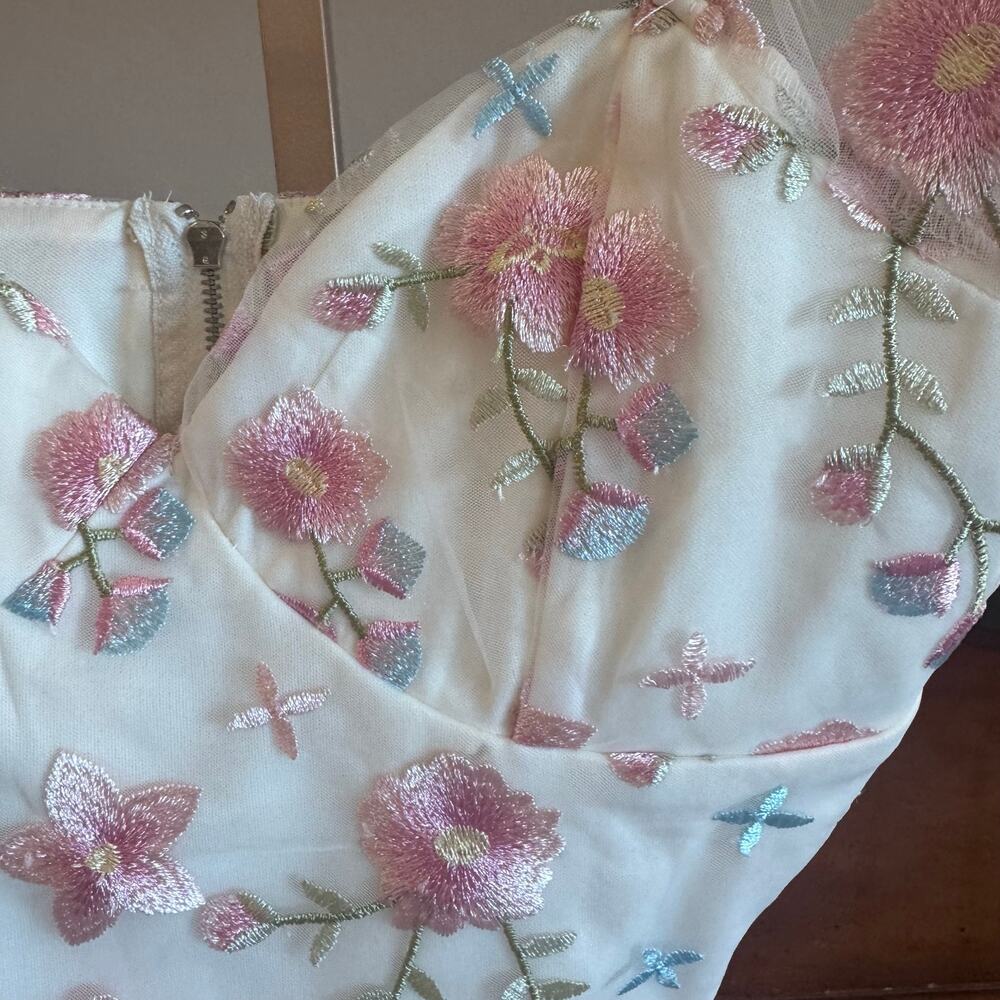 Altar’d State Ambrose Floral Embroidered Top & Skirt Set NWT Small - Picture 9 of 14
